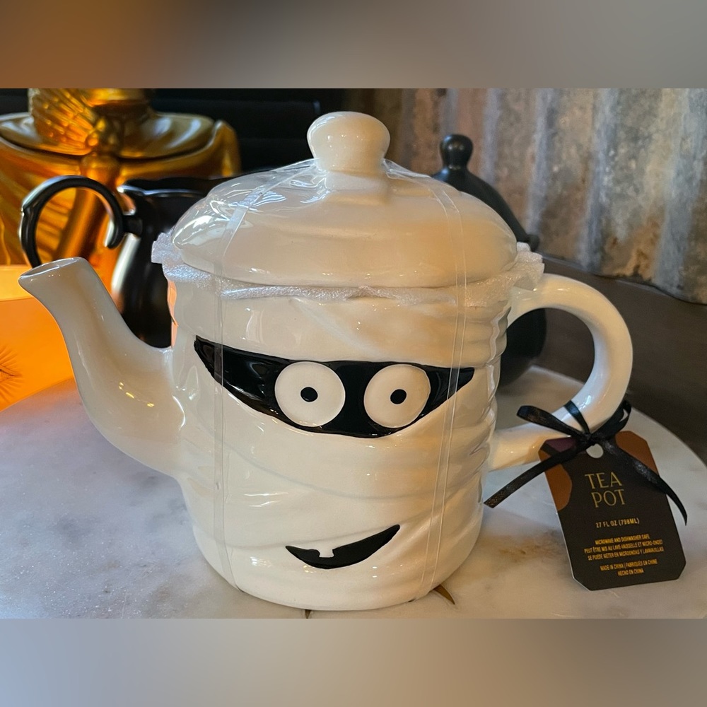 GLOBAL DESIGN COLLECTIONS Ceramic Halloween Mummy Tea Pot 27 FL OZ